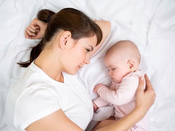 Sữa non có ở cơ thể mẹ trong 72h đầu sau sinh 